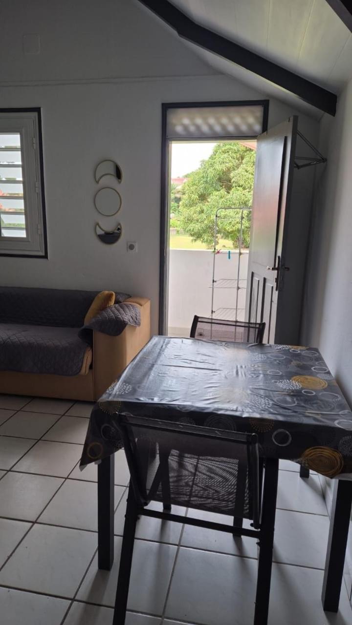 Studio Myla2Jo Camp de Rémire 外观 照片